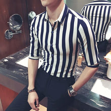 Load image into Gallery viewer, Men's striped shirt short